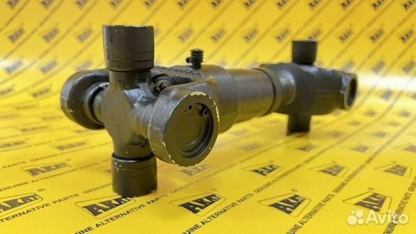 Карданный вал заднего моста ОЕМ 84120455 — фото 3